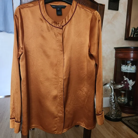 100% Silk blouse, top Marc Jacob,color brown size 6. - Picture 2 of 6